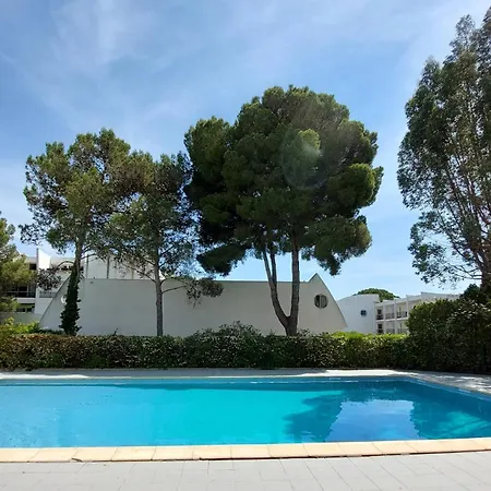 Apartament Studio Cabine Cat Avec Piscine *