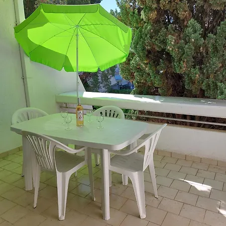 Apartament Studio Cabine Cat Avec Piscine